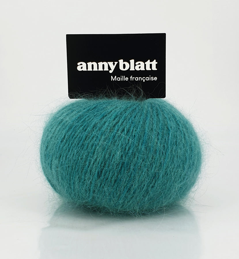 Charger l&#39;image dans la galerie, pelote à tricoter angora douceur Anny Blatt vert menthe 
