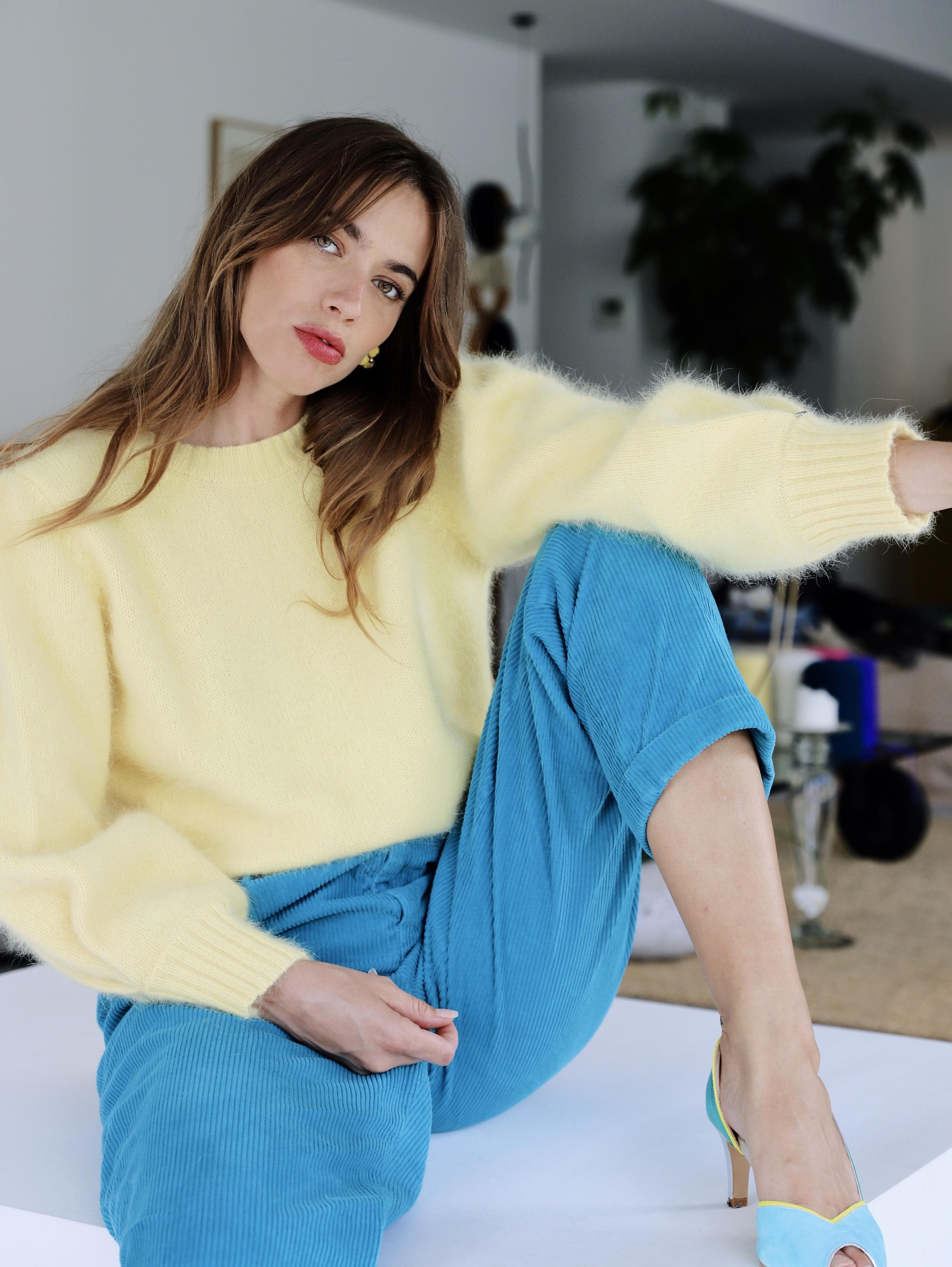 Pull angora jaune Joie Alix 5.jpeg