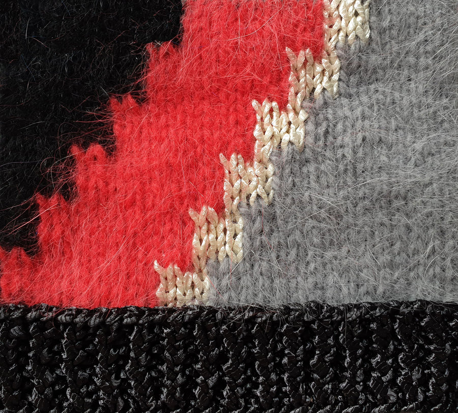 Charger l&#39;image dans la galerie, Pull à tricoter angora noir rouge maud
