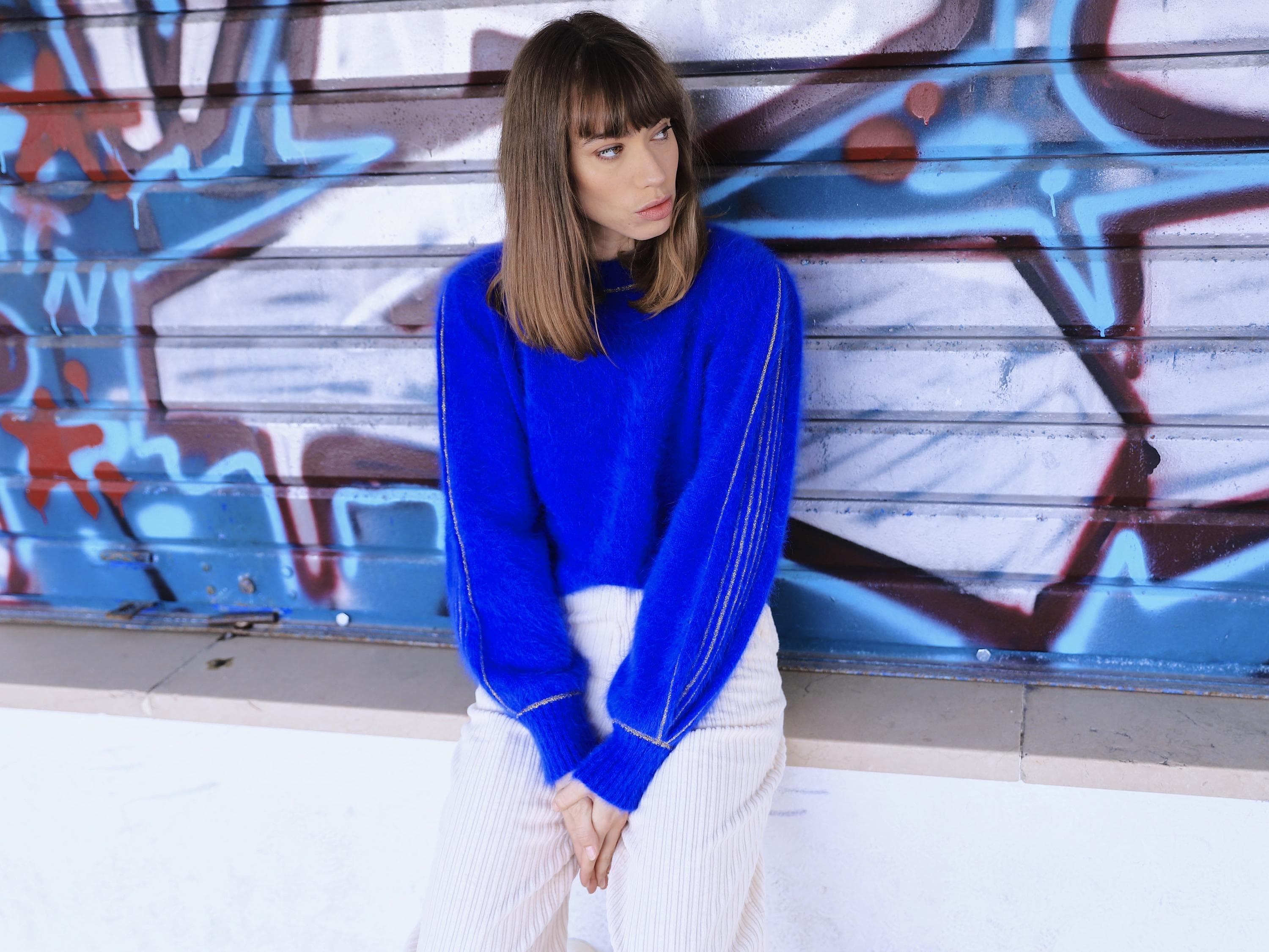 Pull Alix Angora bleu olympiade et doré