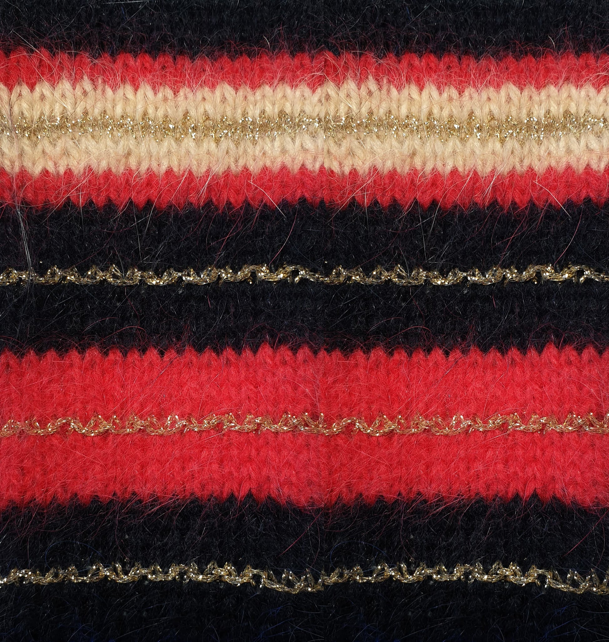 Accessoires_Angora_MENUIRES_Rouge baiser.jpg