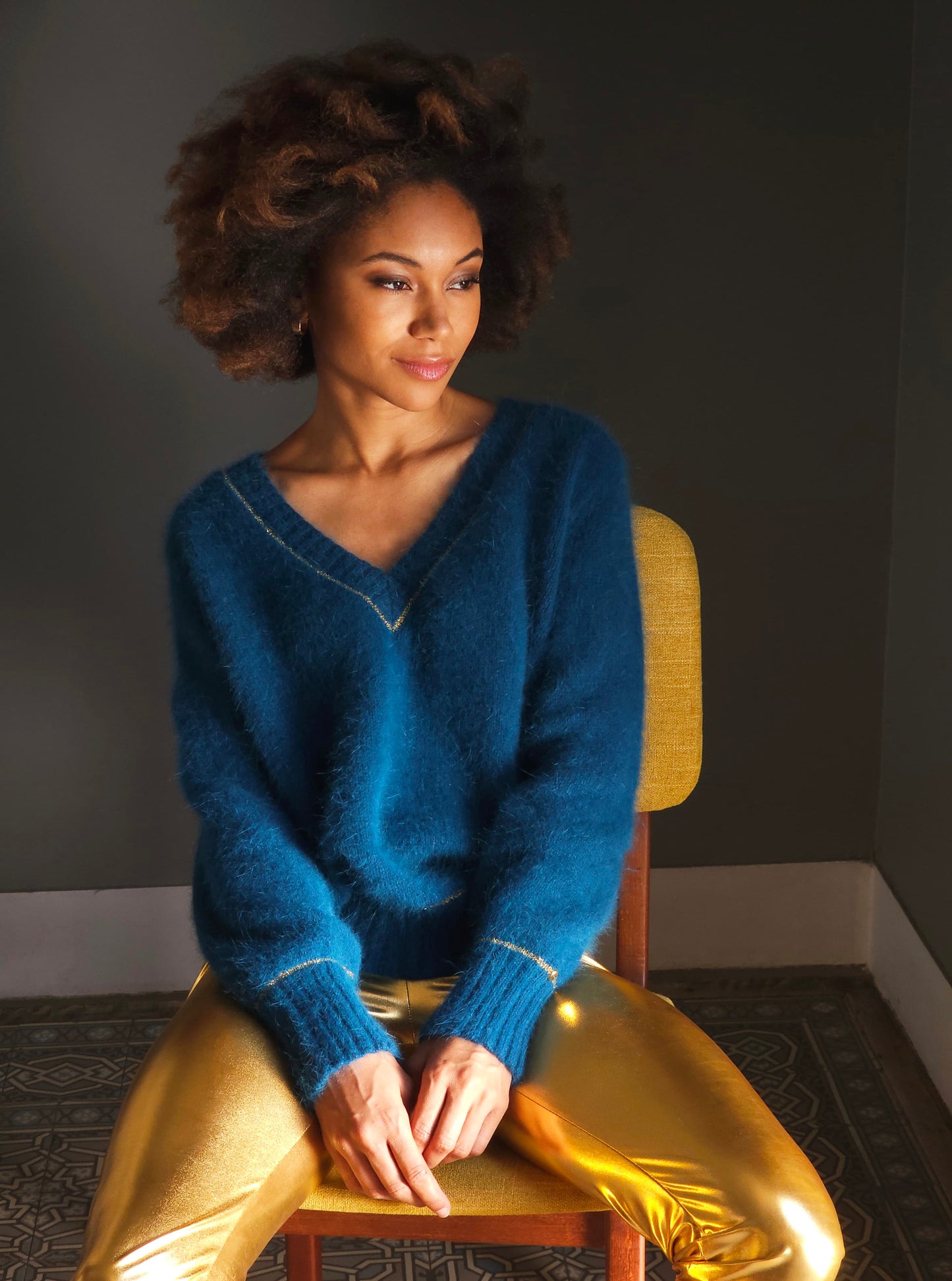 Pull Avy Angora Pacifique et doré.