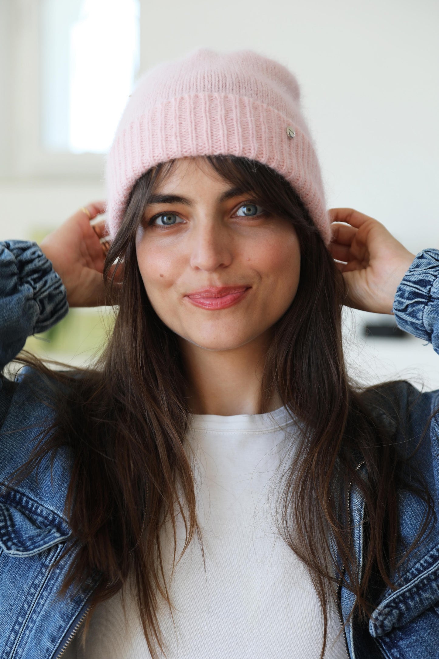 Le bonnet en Angora - 2 couleurs