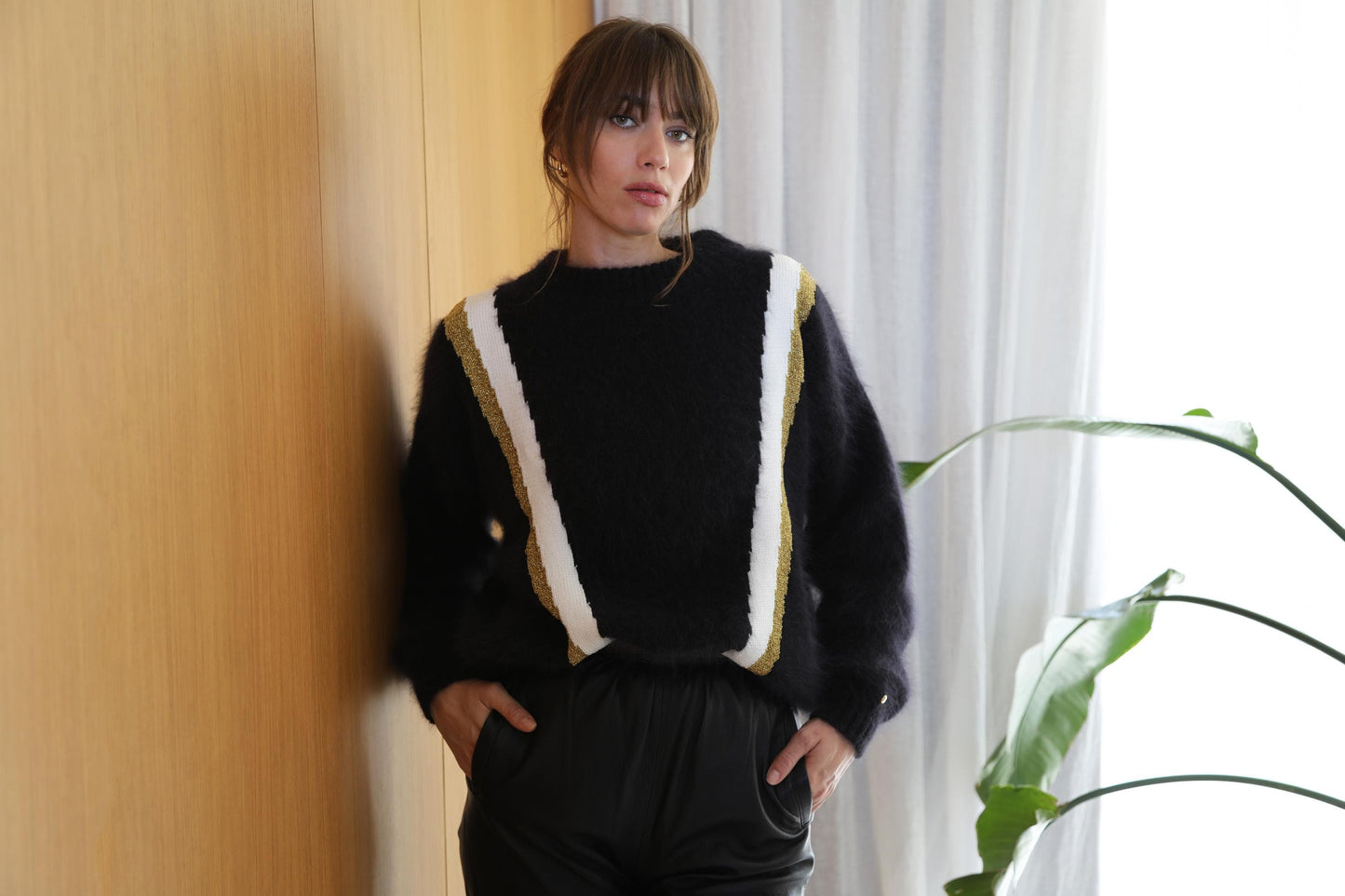 Pull Serena en Angora Noir.