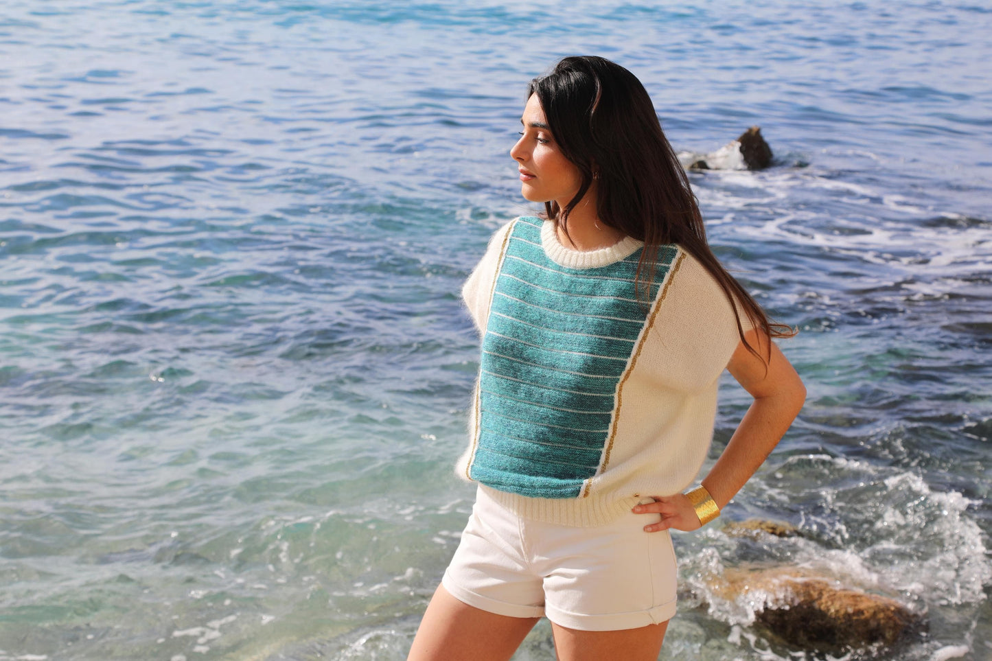 Pull Petra sans manches - 3 coloris.