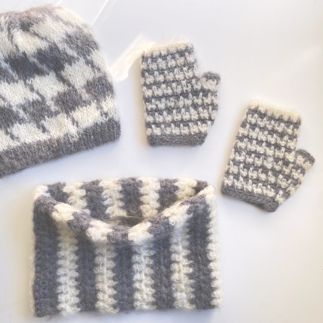 Bonnet, mitaines et snood Avoriaz au crochet