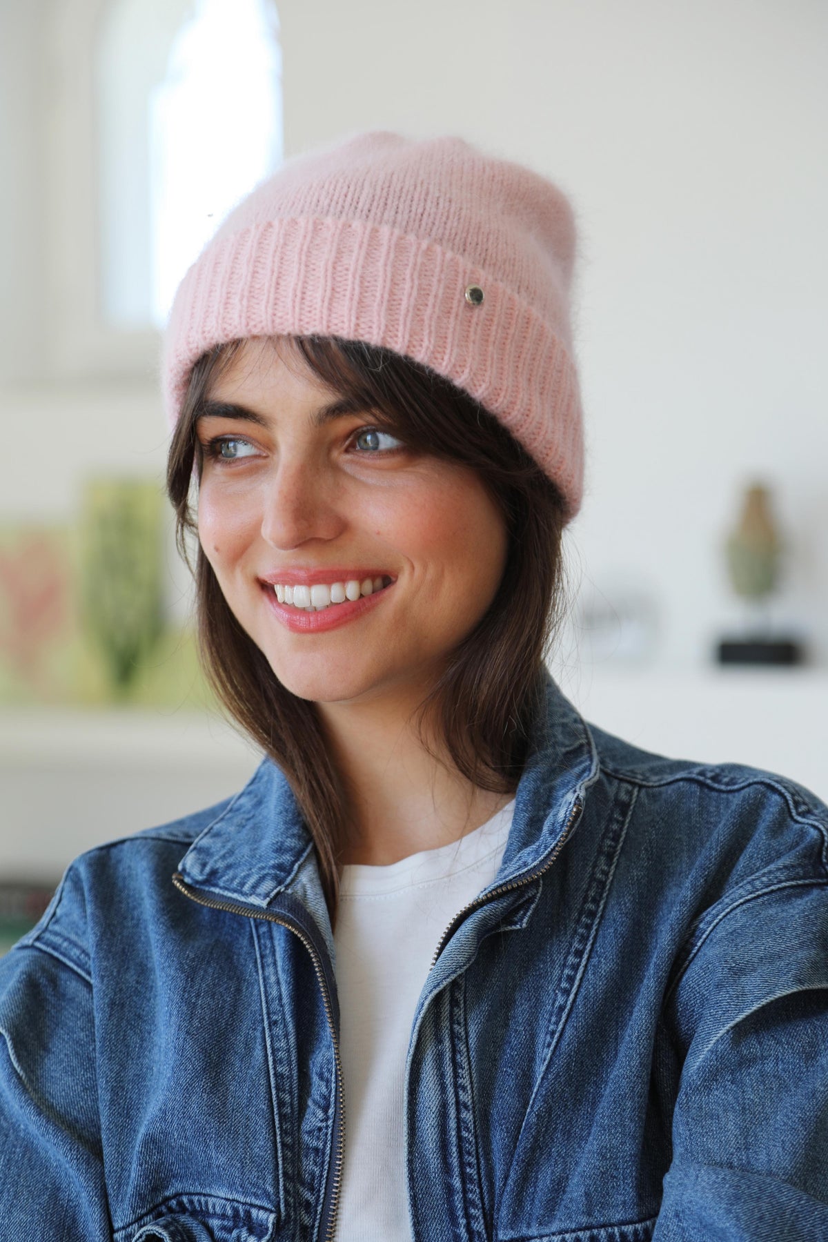 Le bonnet en Angora - 2 couleurs