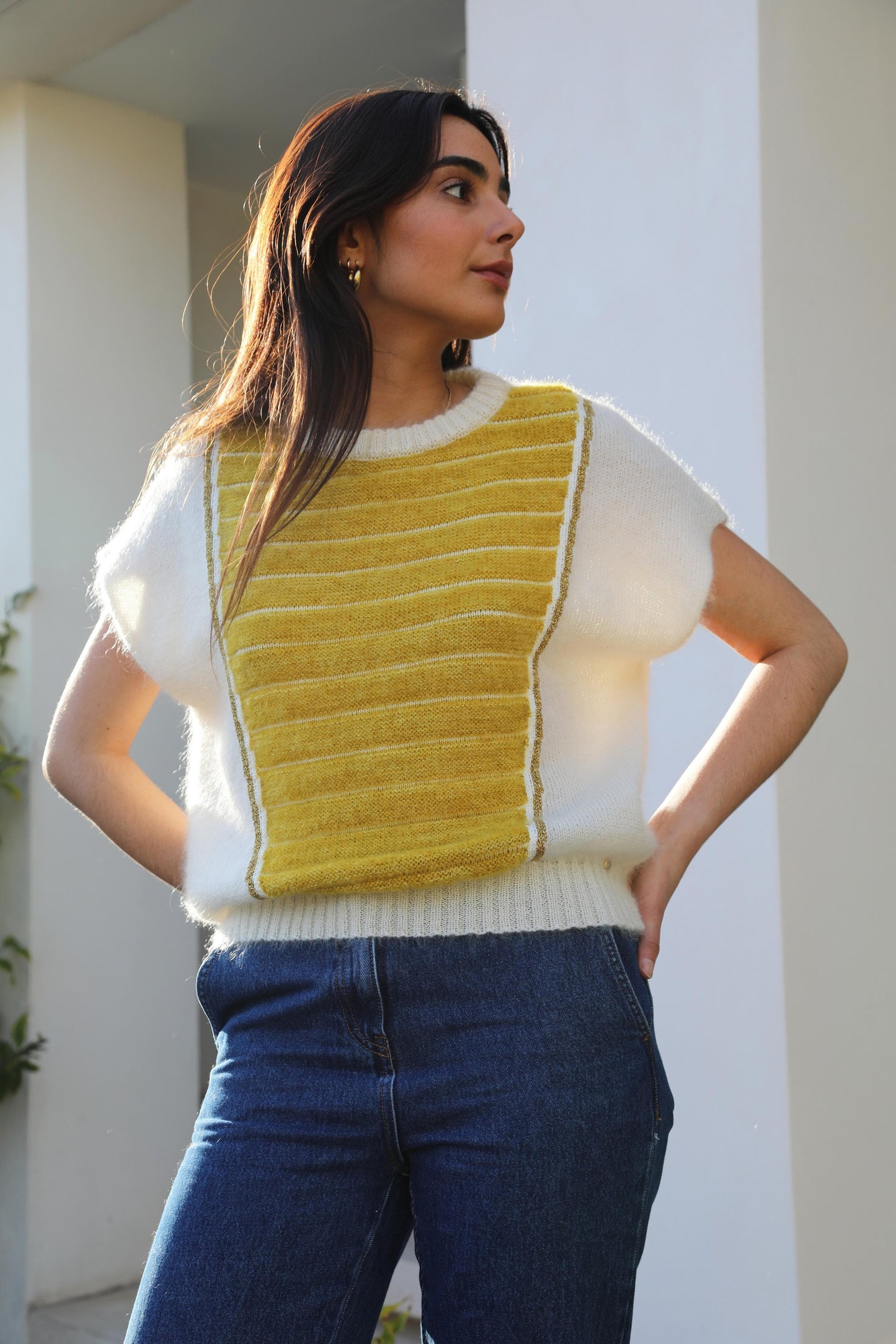 Pull Petra sans manches - 3 coloris.