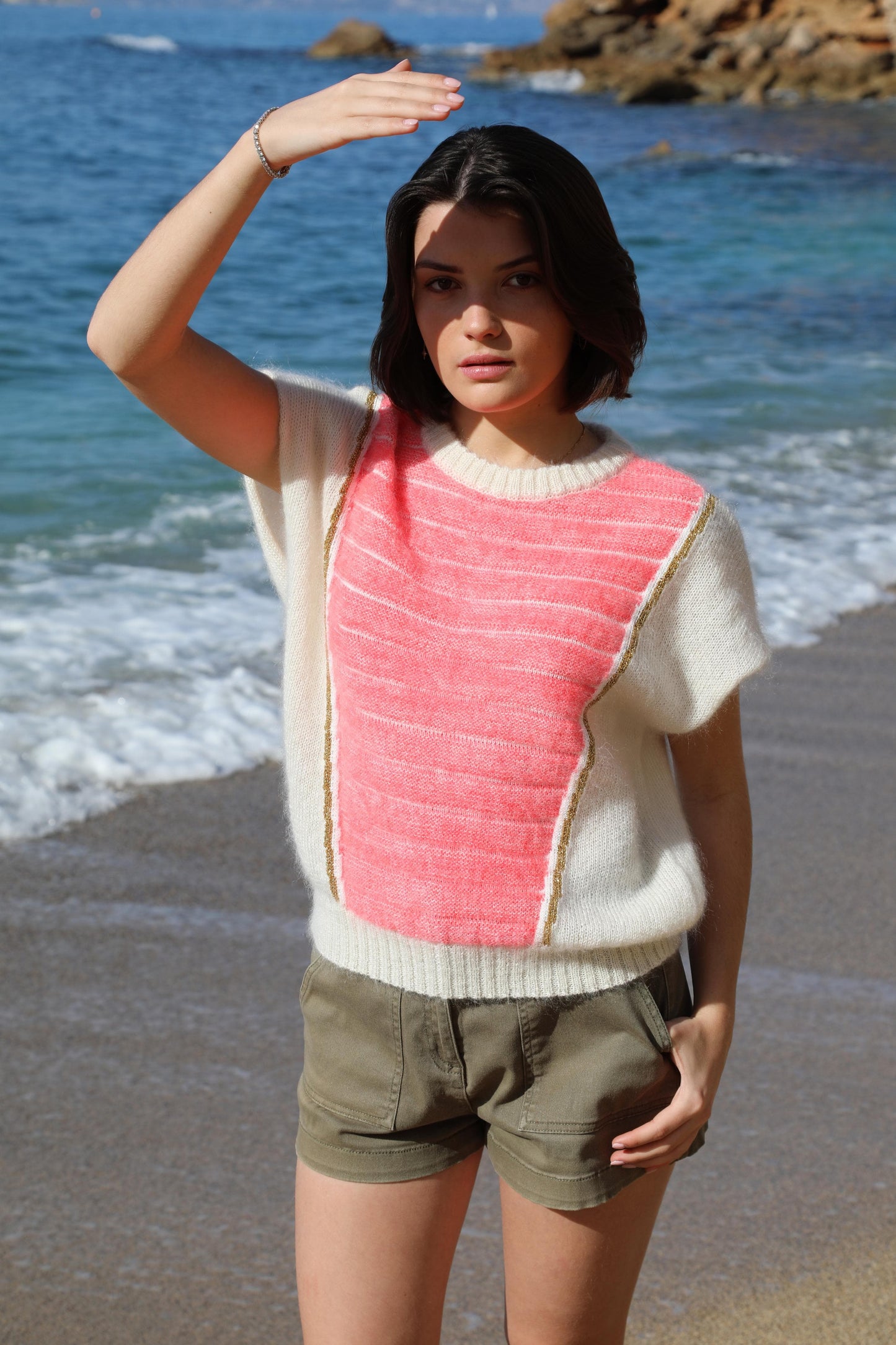 Pull Petra sans manches - 3 coloris.