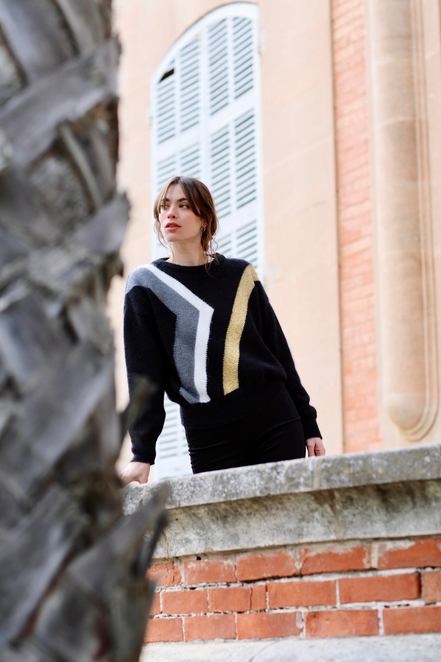 Pull Inès Noir et Naturel prêt-à-porter.