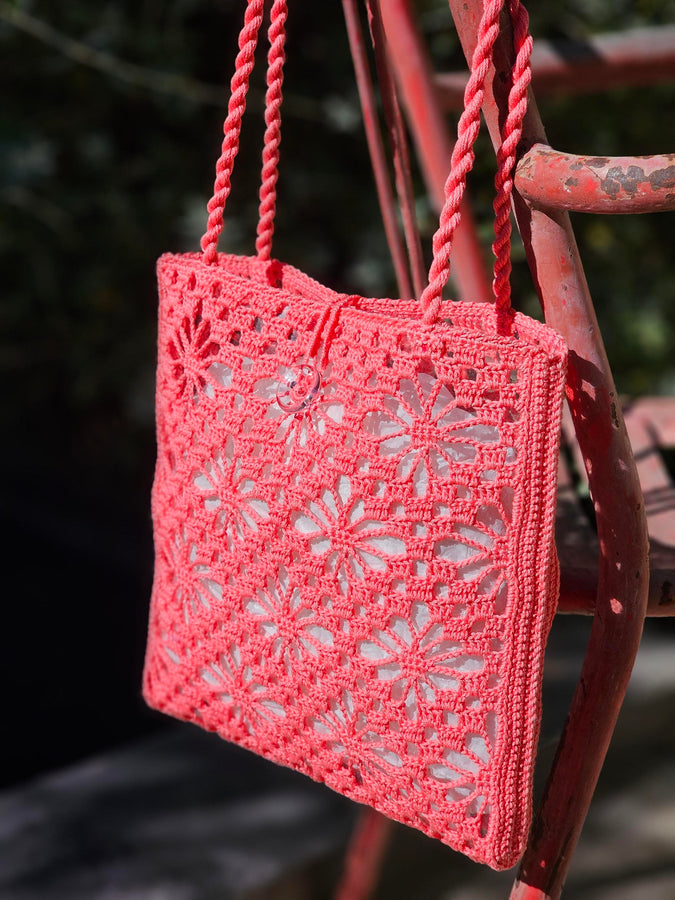 Charger l&#39;image dans la galerie, Sac au crochet Lindsay au crochet
