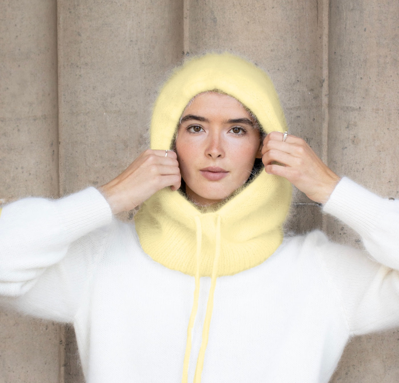 Cagoule en Angora - 5 couleurs