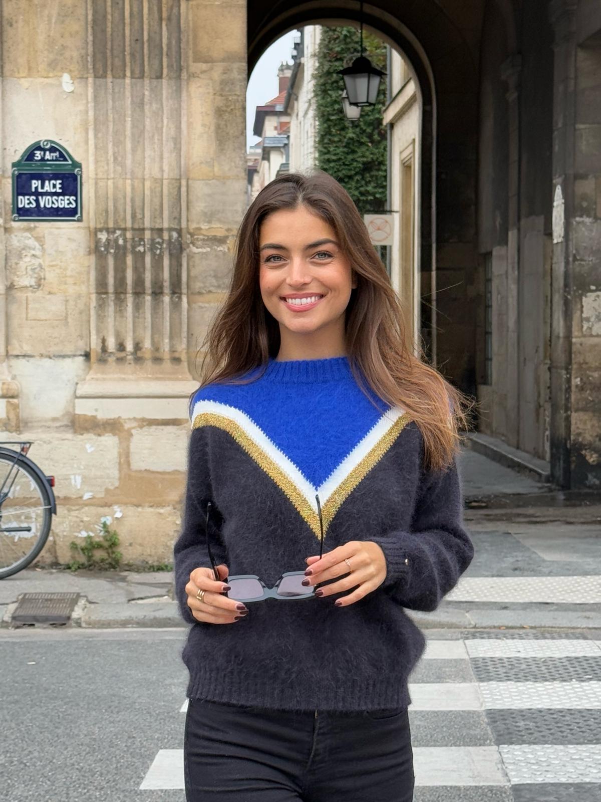 Pull Celeste Bleu et noir - En précommande.