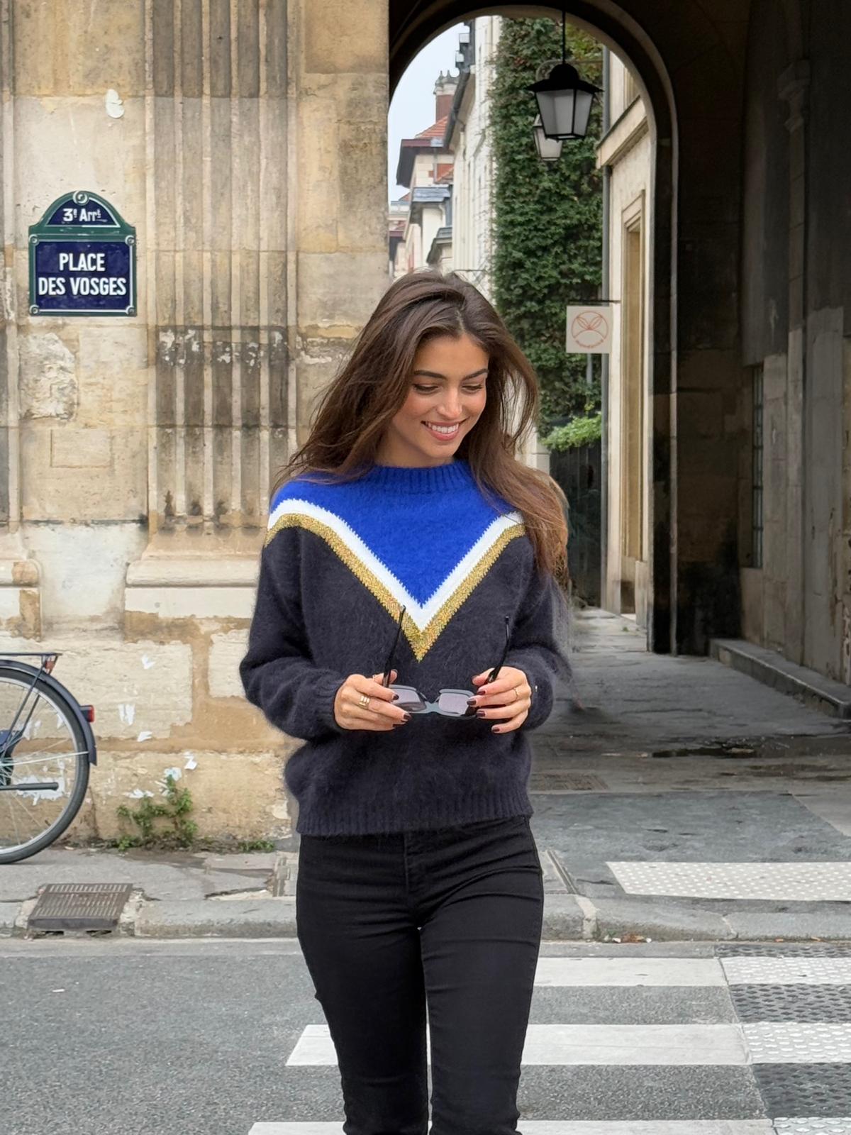 Pull Celeste Bleu et noir - En précommande.