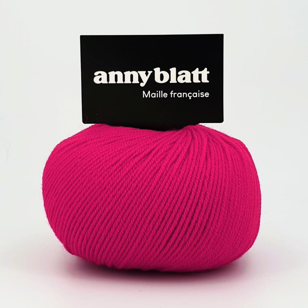 Bonnet et chaussons bébé Amandier à tricoter.