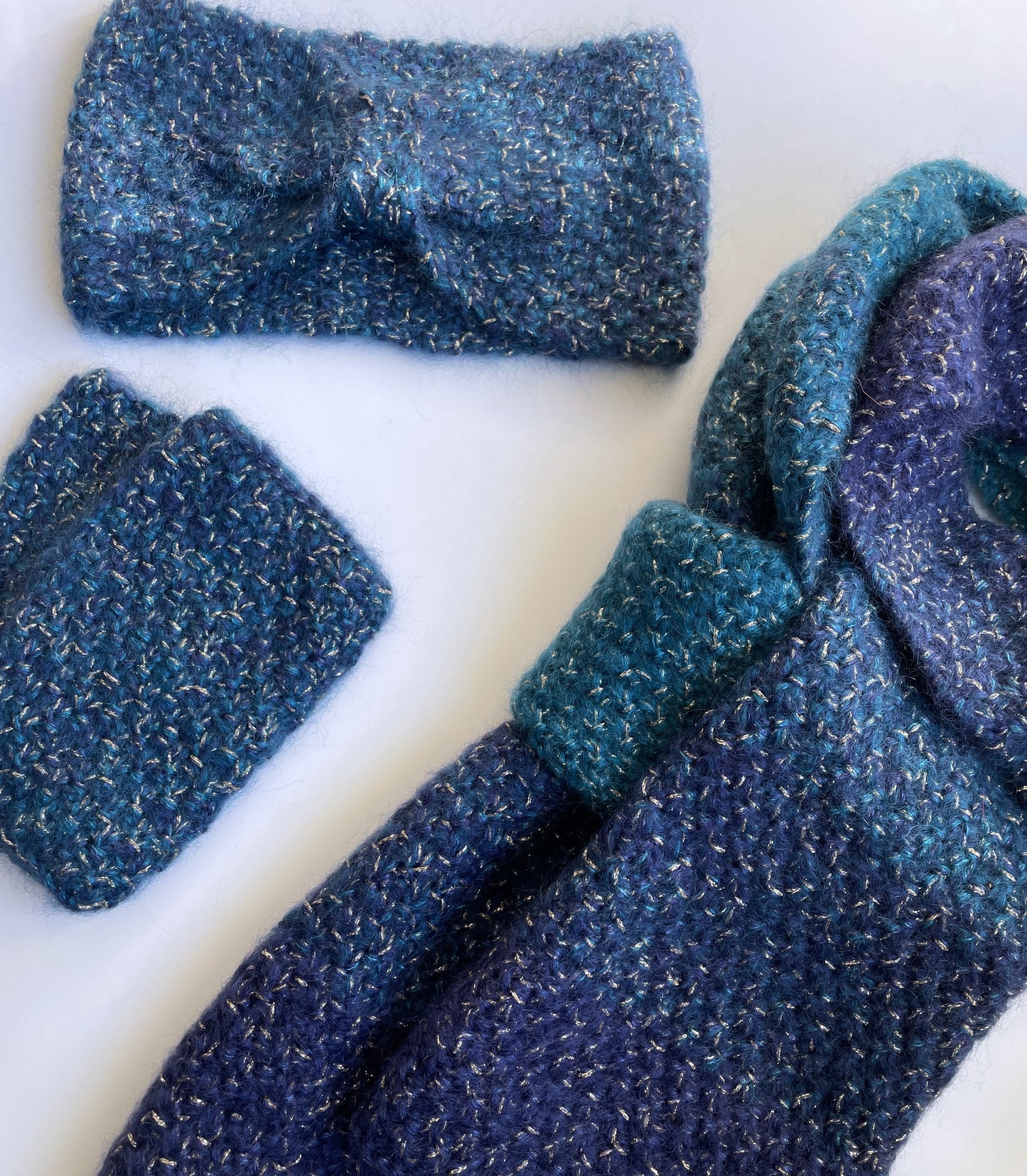 Mitaines, bandeau et écharpe Méribel à tricoter