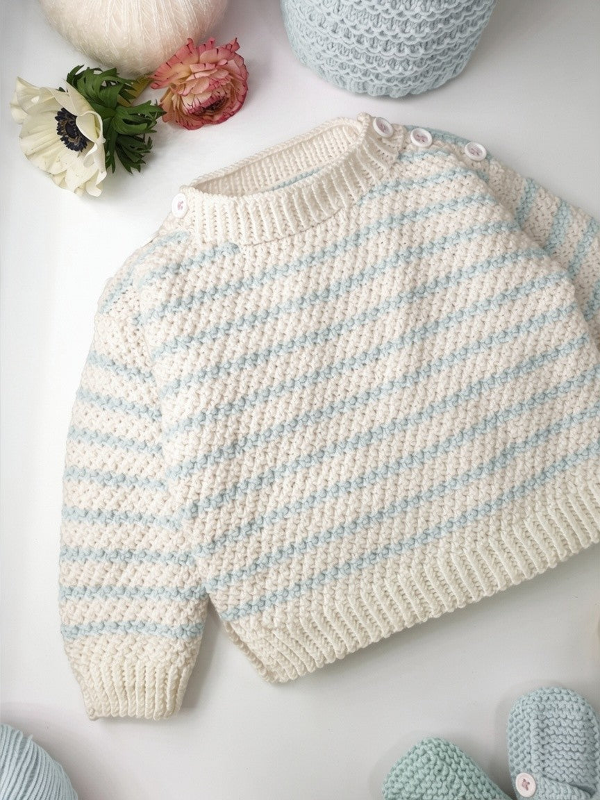 Pull bébé Jacinthe à tricoter