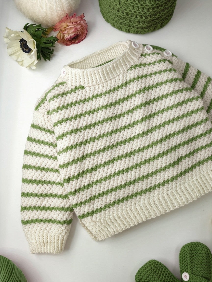 Pull bébé Jacinthe à tricoter