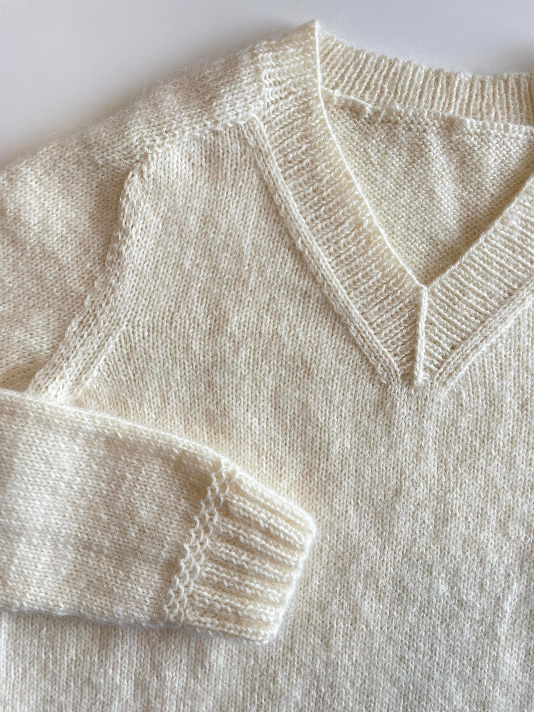 Modele De Pull Col V A Tricoter Avec Explication