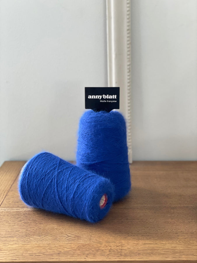 Charger l&#39;image dans la galerie, Cone_pelote_Angora_Prestige_AnnyBlatt_9868_BleuOlympiade.jpg
