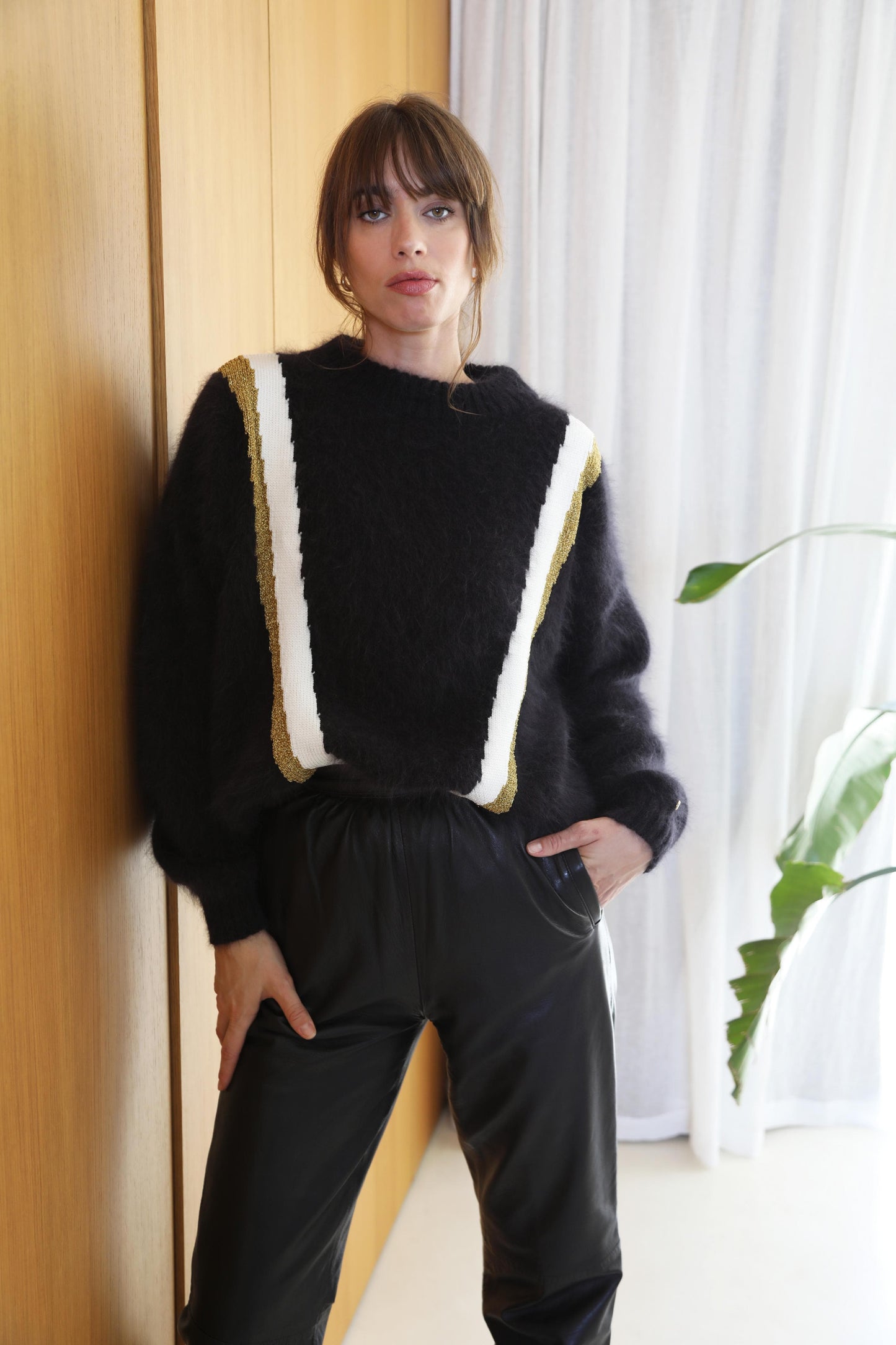 Pull Serena en Angora Noir.