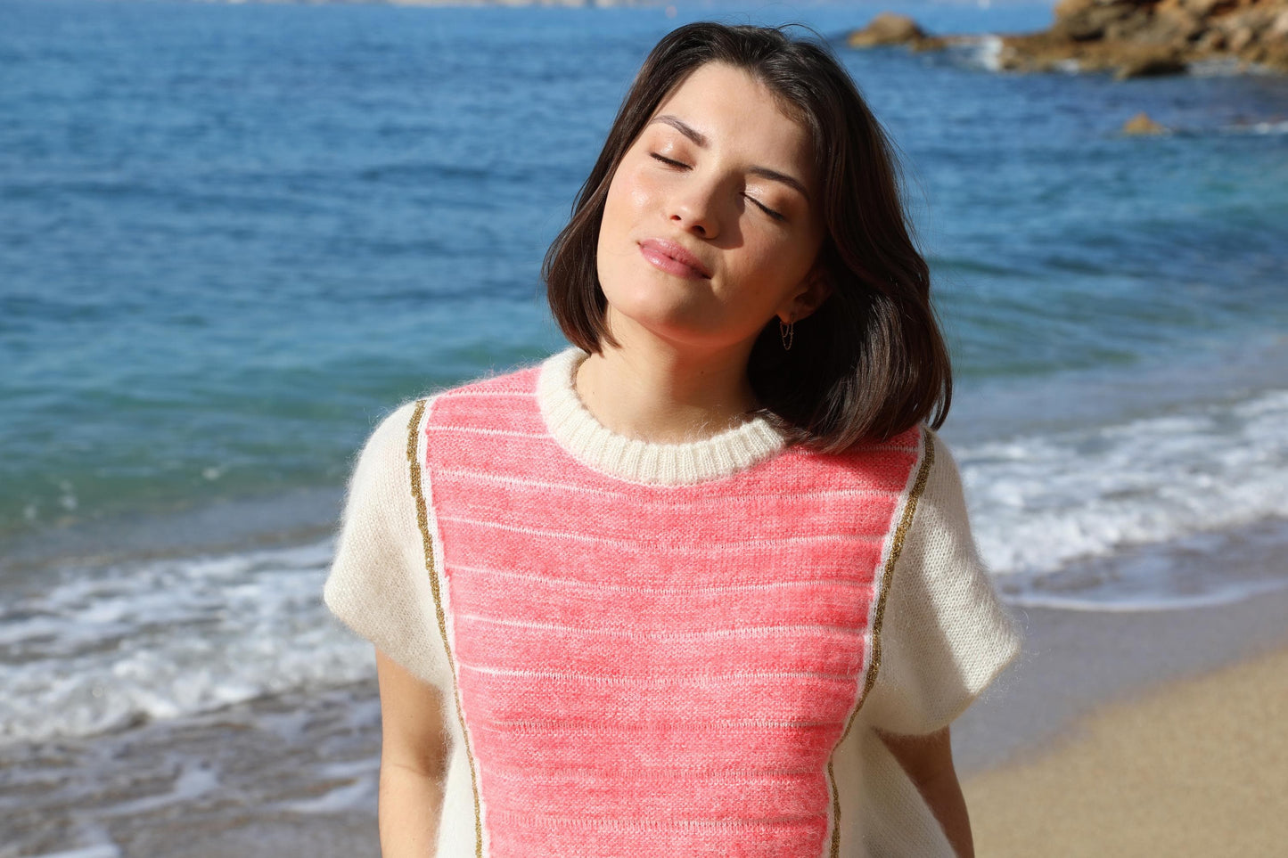 Pull Petra sans manches - 3 coloris.