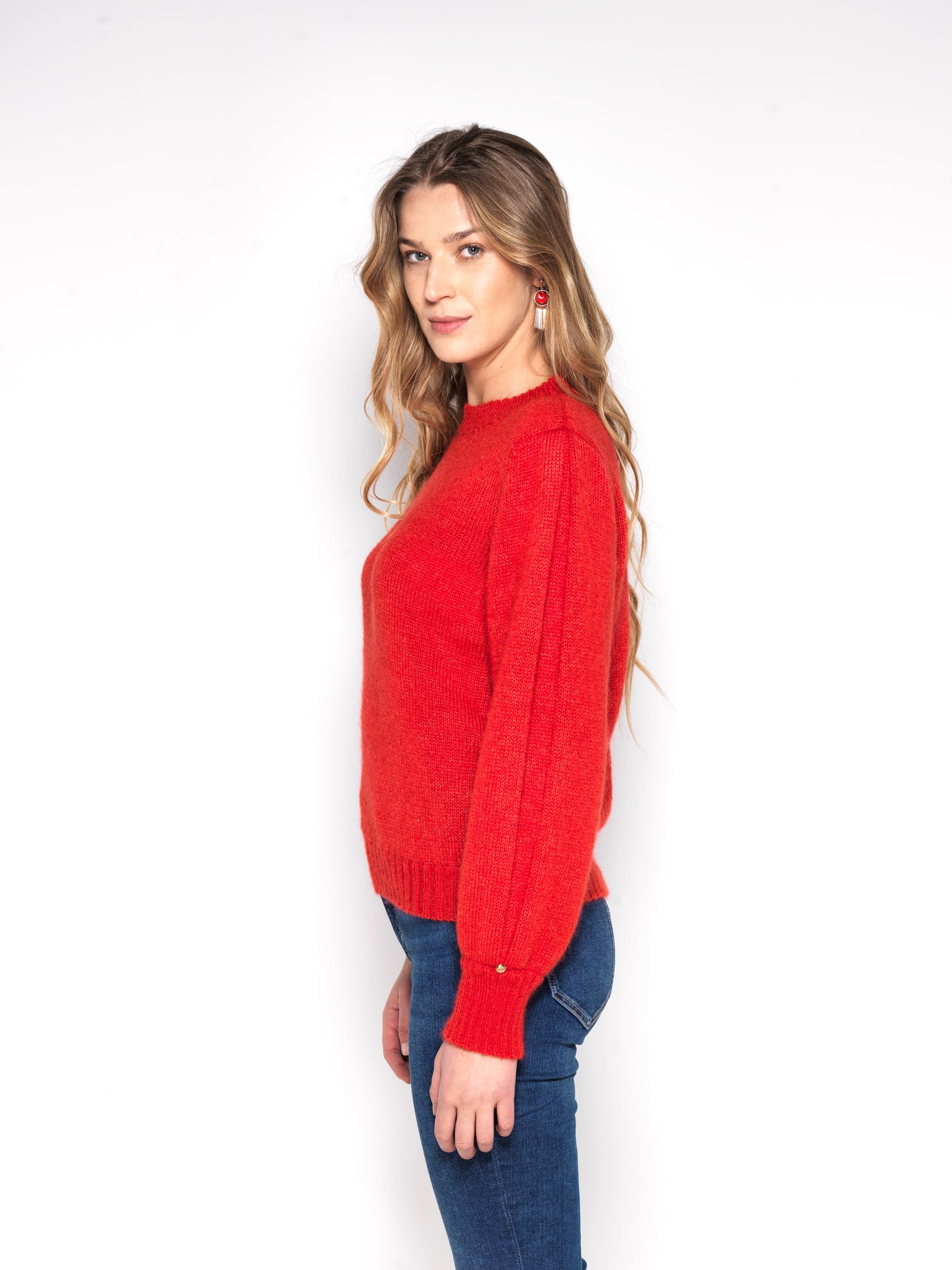 Pull à col rond á pois bleu marine Esprit, €68 | Asos | France Pull à col rond á pois bleu marine Esprit, €68 | Asos | France