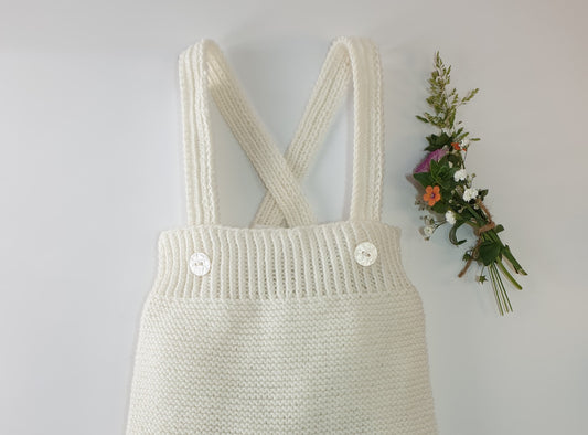 Pantalon bébé Pepino à tricoter.