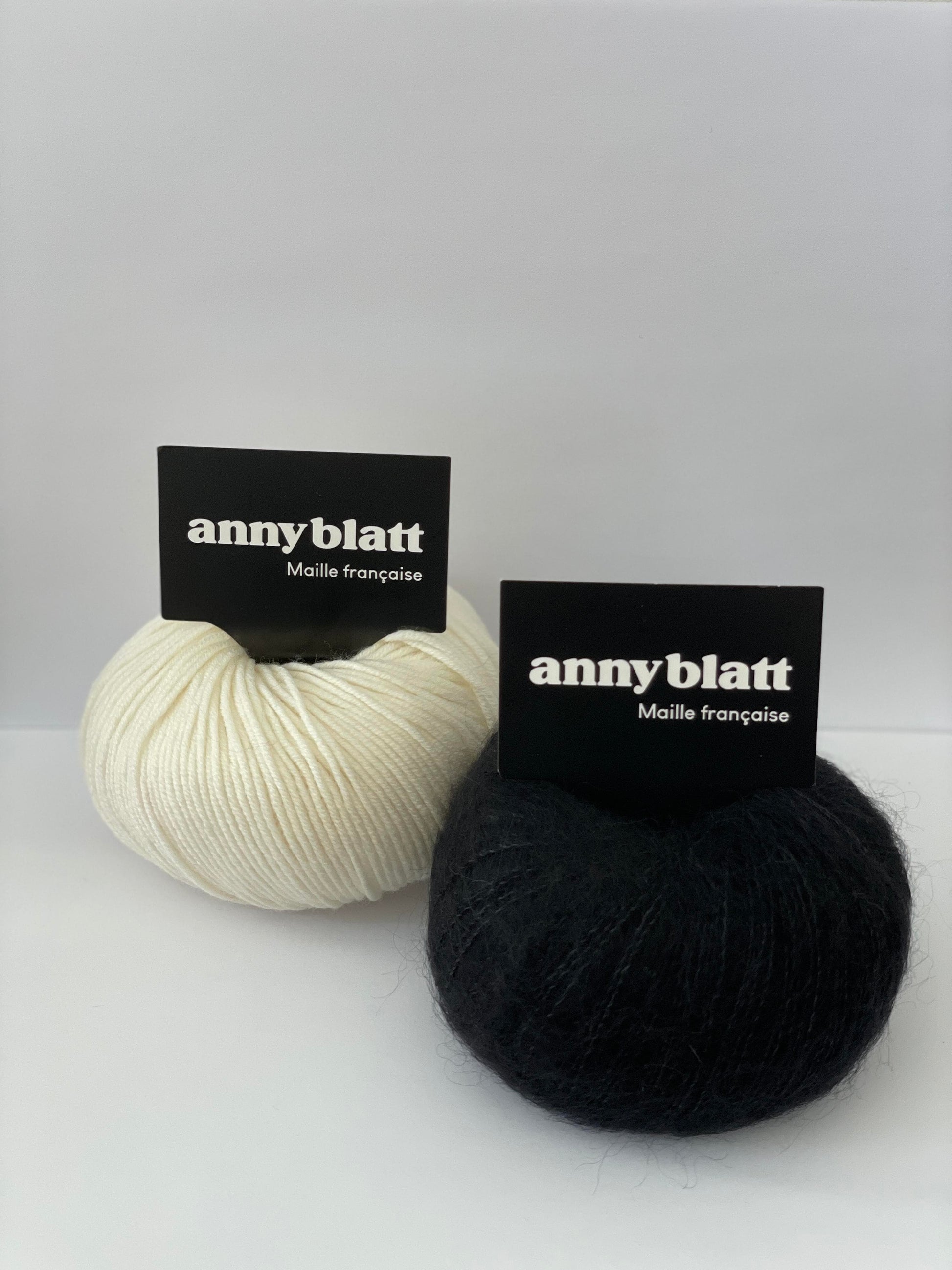 Modèle layette Mérinos Naturel et Noir Buis.jpg