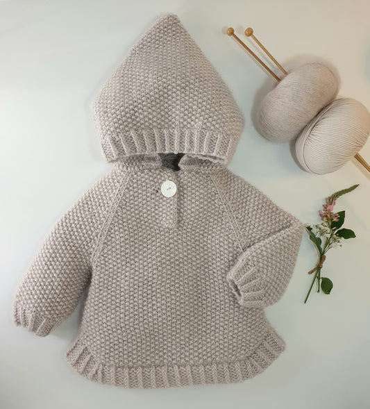Poncho bébé Cèdre à tricoter.