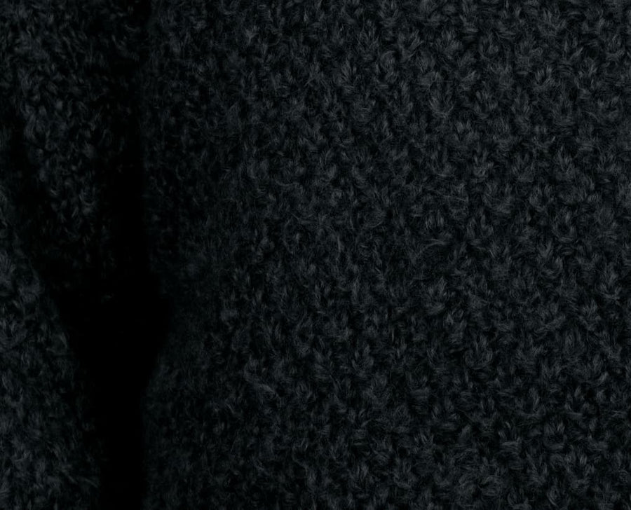 Charger l&#39;image dans la galerie, Pull à tricoter mohair noir luna .jpg
