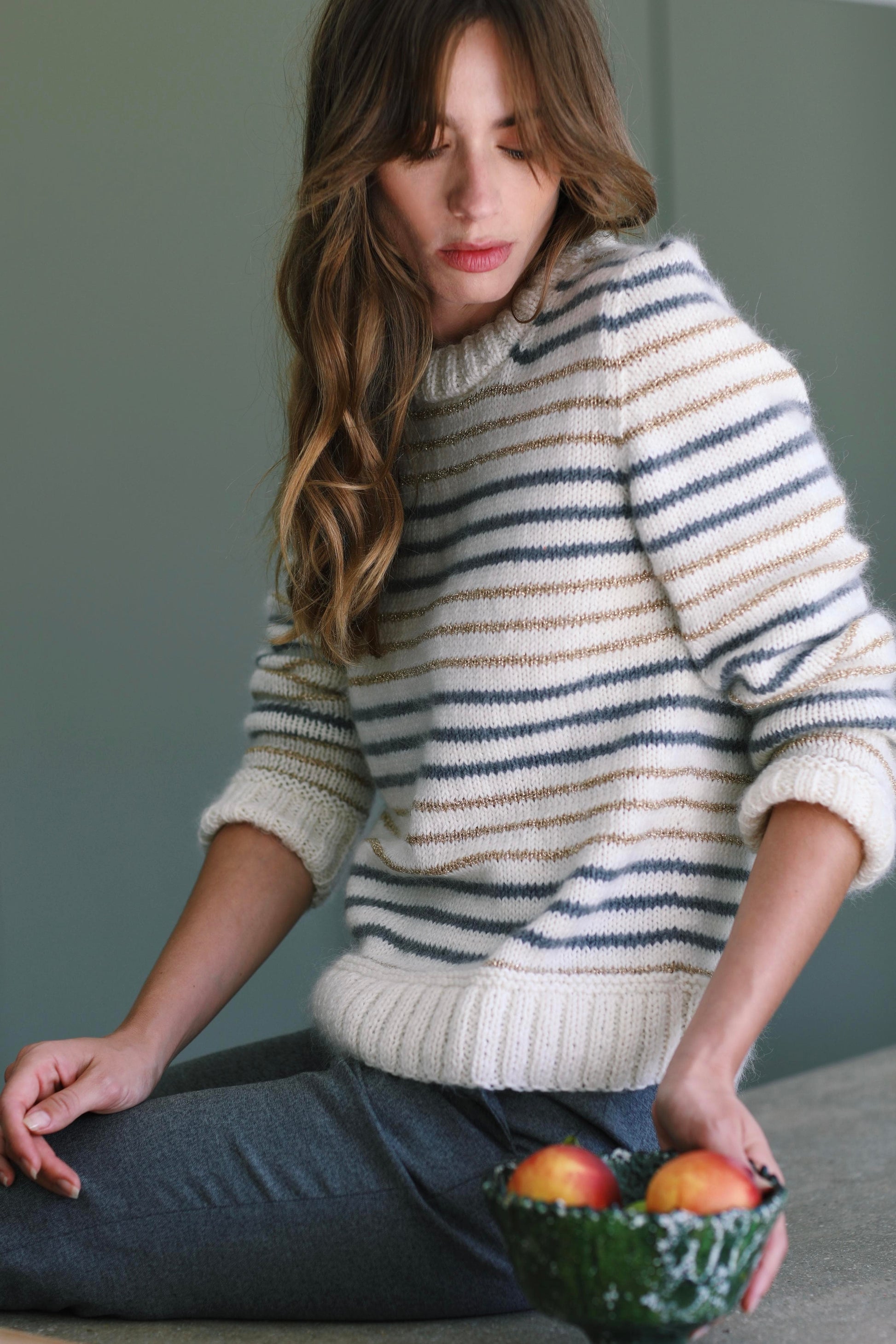 Pull mérinos et mohair rayé naturel et mouette marie 1.jpeg