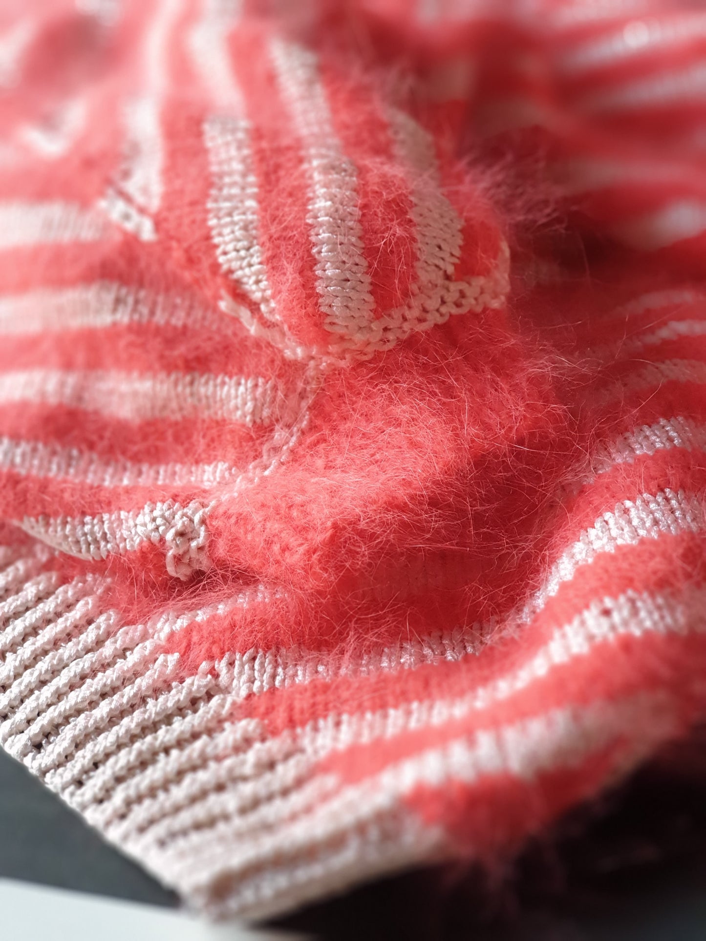 Pull à tricoter angora capucine alpha 9