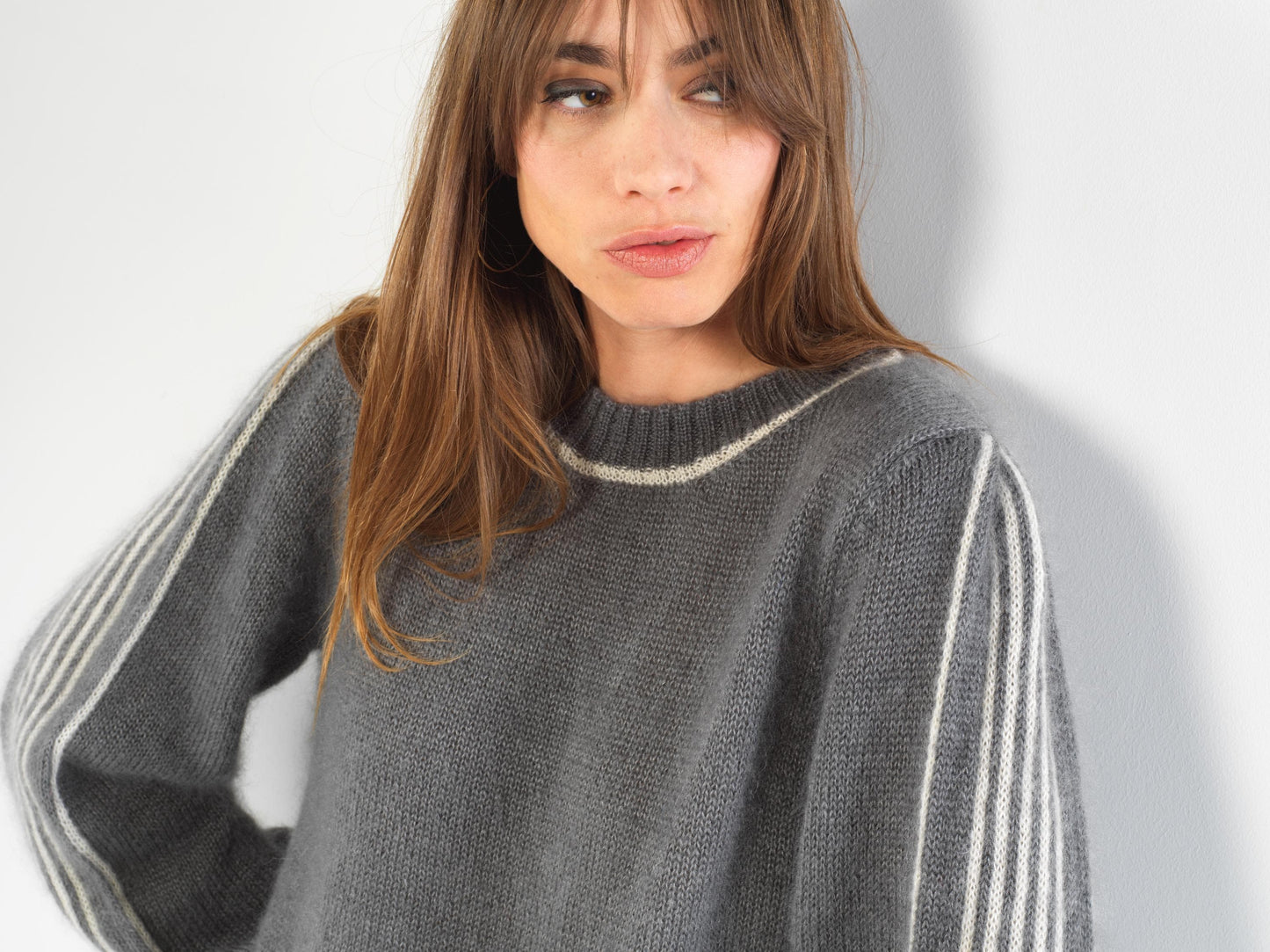 Pull Alix mohair à lignes écrues.