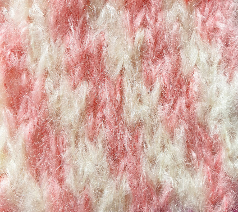 Charger l&#39;image dans la galerie, Manteau à tricoter mohair et laine peche melba et naturel zita
