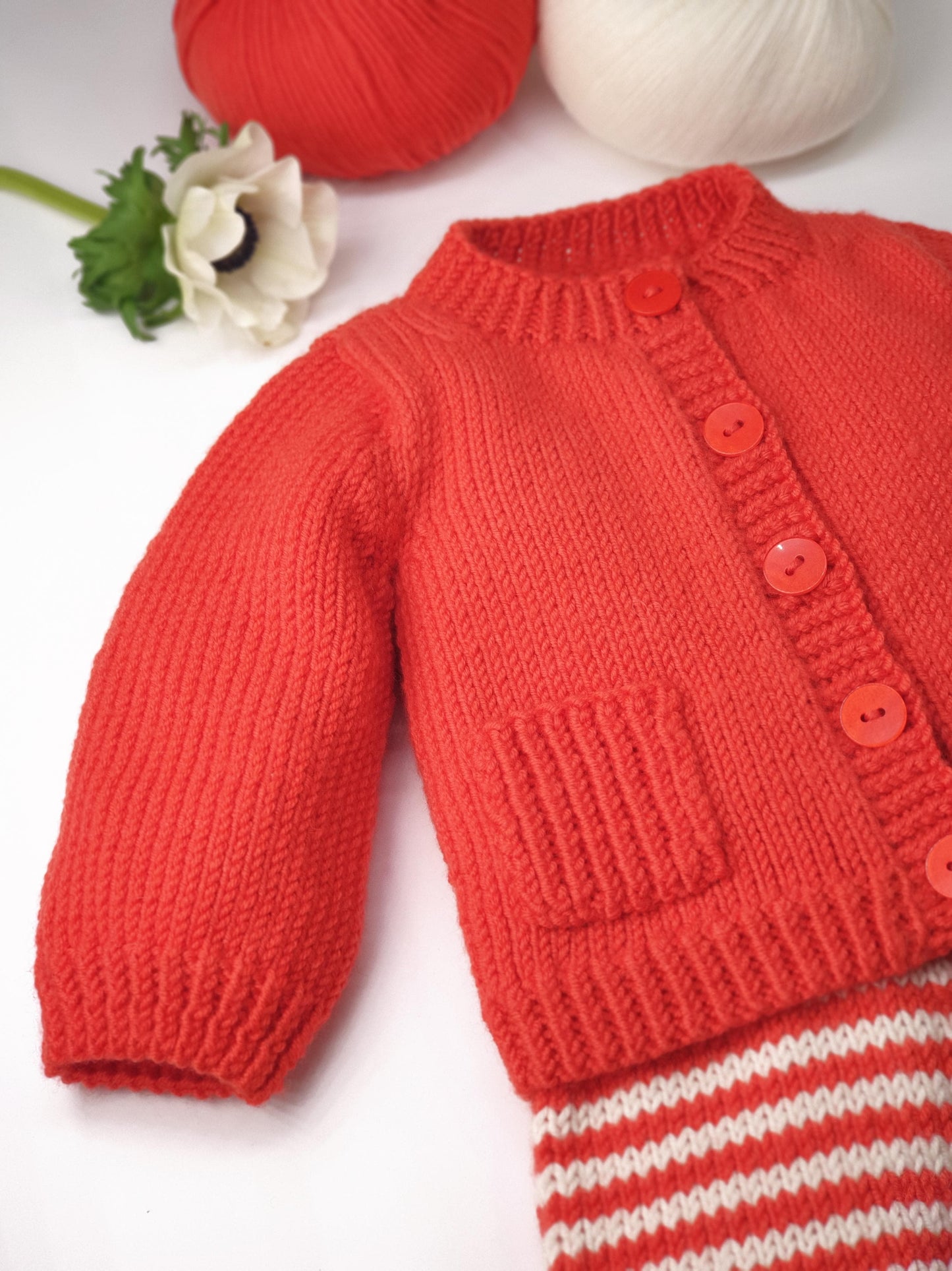 Cardigan bébé Kaki.
