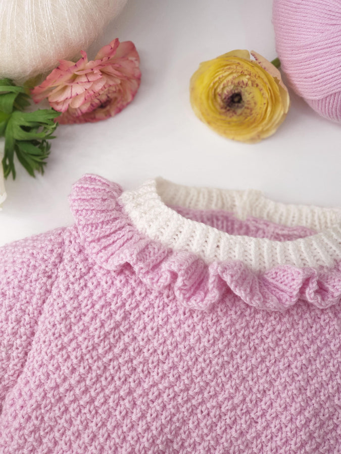 Charger l&#39;image dans la galerie, Brassière bébé Violette à tricoter
